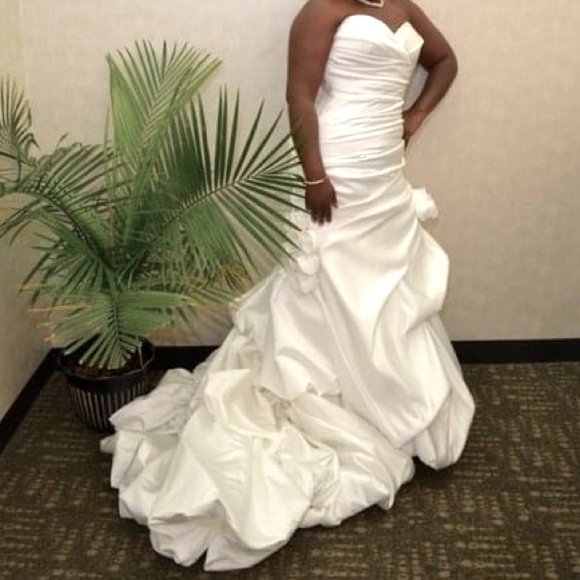 Winnie Couture Wedding Dress